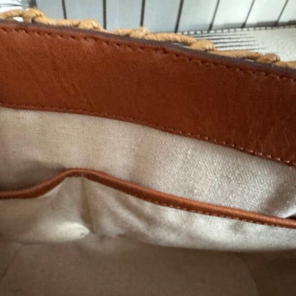 MICHAEL KORS RAFFIA SANTORINI TOTE PURSE, STRAW W/ GOLD CHAIN & BROWN LEATHER - Picture 10 of 11